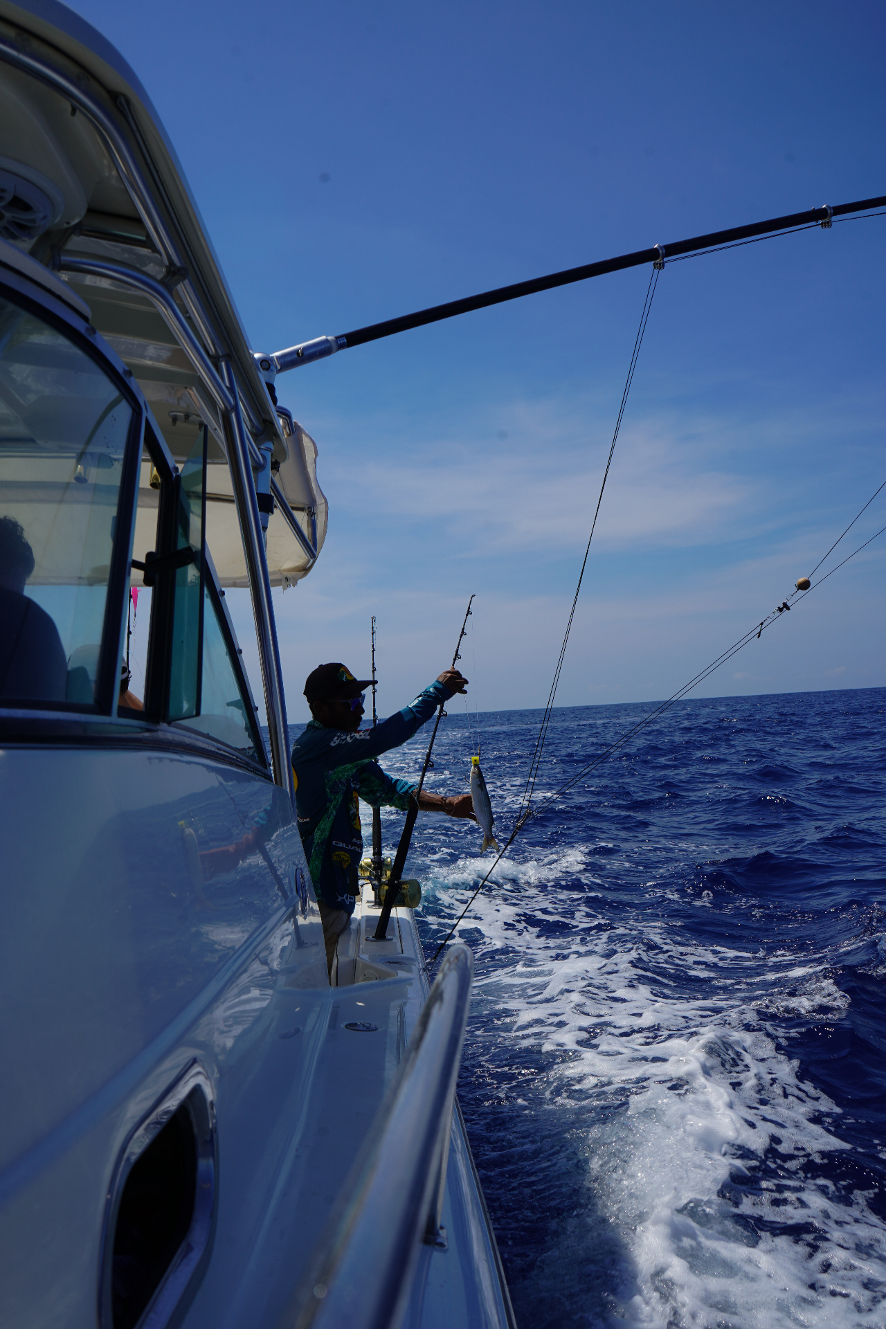Landing a fish on the Shimano trolling setup